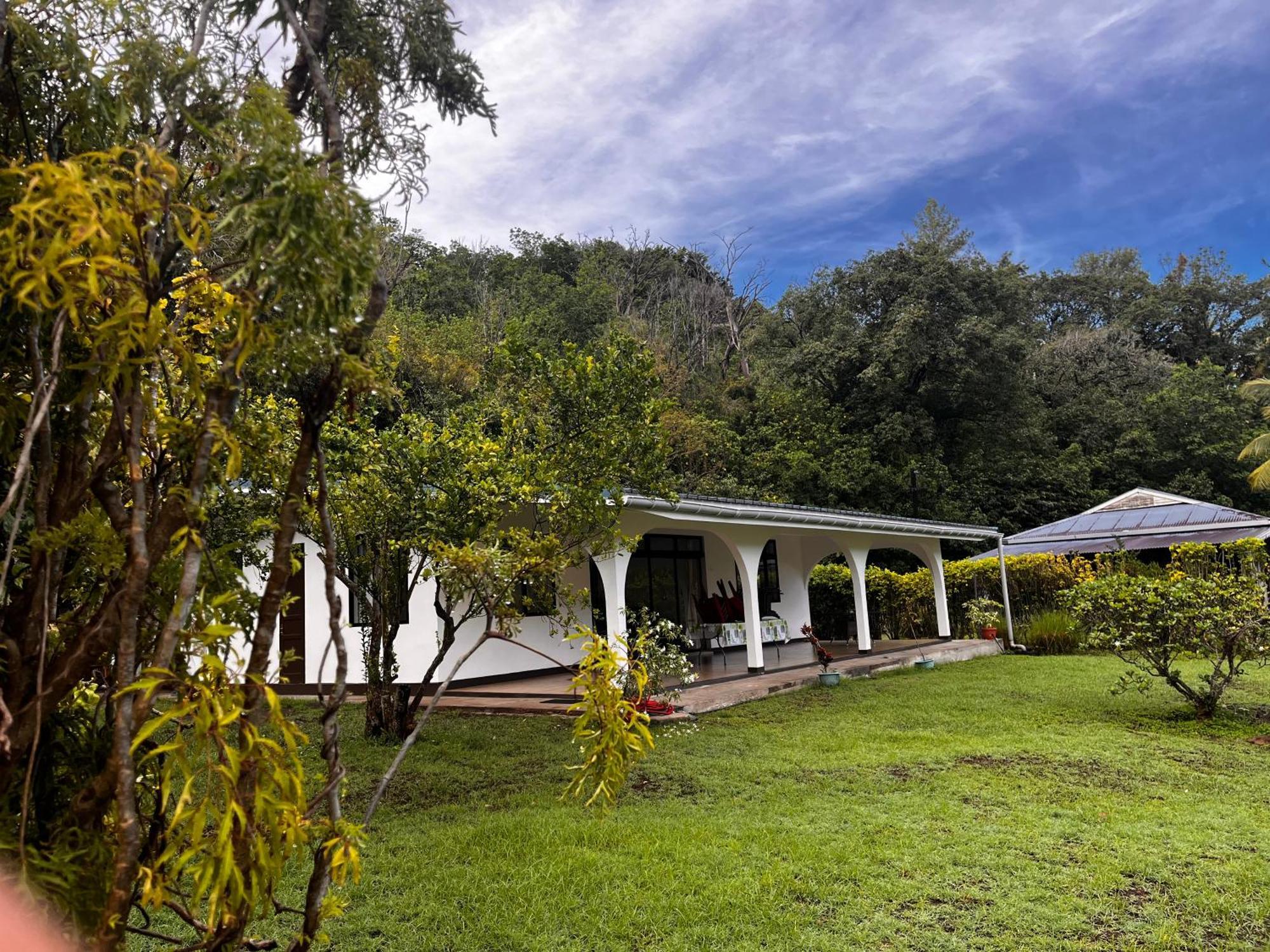 Tiki Lodge Hiva Oa Atuona Exterior foto
